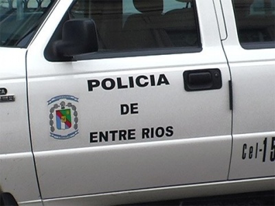 La policía detuvo a un degenerado este miércoles al medio día en Paraná. Quiso abusar de una menor que salía de la escuela