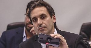 ¡Alta mafia…!!! Una maniobra para correr a Ramos Padilla