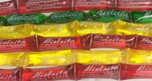 Adios a la golosina de la infancia: cerró la fábrica Mielcita. Despidieron a los 150 trabajadores