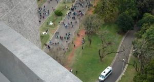 ¿Así, se puede..?? La «multitud» que juntó Macri hoy en Paraná….