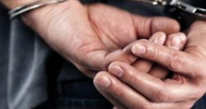 ¿Qué hay que hacer con tipos como éste..? ¿Merece algunas garantías cuando es muy claro que fue él..?
