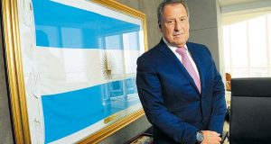 Murió el empresario Jorge Brito en un accidente de helicóptero