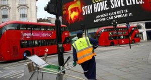 ¡Y acá seguimos la joda sin importarnos nada..!! Inglaterra superó el pico de internados por coronavirus de la primera ola