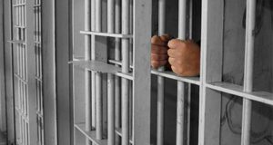 Somos hijos del rigor. Y en pandemia no tiene que temblar la mano para ser duro. Al DNU 1033/20 le faltó…