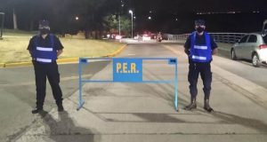 Disminuyó notablemente la circulación la primera noche de restricciones en Entre Ríos