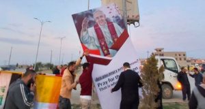 El Papa Francisco inicia histórica visita a Irak