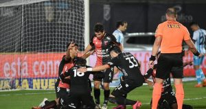 Colón es el nuevo Campeón del Fútbol Argentino. Le ganó a Racing 3 a 0 esta tarde