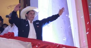 A un mes y medio del balotaje Castillo finalmente fue proclamado presidente electo de Perú