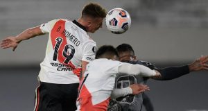 En el partido de ida por cuartos de la Libertadores River perdió esta noche en Buenos Aires con Mineiro. La serie sigue abierta