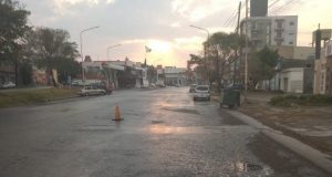 Lamentable tragedia en Av. Almafuerte. Un hombre murió tras ser atropellado por un auto