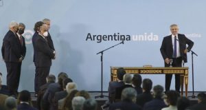 Alberto Fernández le tomó juramento a los nuevos ministros en Casa Rosada: así quedó el nuevo Gabinete