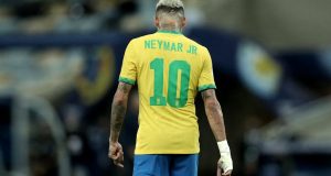Neymar no jugará ante Argentina por una molestia en su pierna izquierda