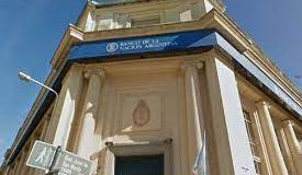 El Banco Nación reanudó hoy la atención presencial plena en todas las sucursales