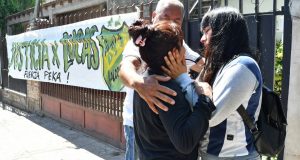 Los padres de LUCAS donaron sus órganos. Lo menos que puede hacer la Policía de la Ciudad de Buenos Aires es donar los órganos de los 3 funcionarios. ¿Se entiende..?