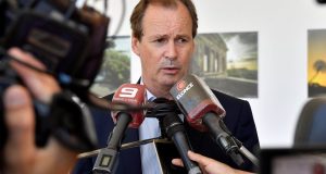 ¡Mirá lo que hiciste vos que votaste a Frigerio y toda la lista de delincuentes..!! Mirá como pierden todos los entrerrianos ahora. Incluido vos cabeza de termo…