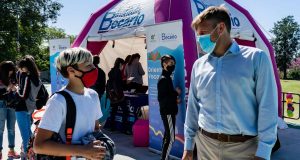 Hoy se inició en Entre Ríos el pago de becas provinciales a estudiantes secundarios