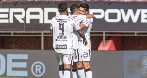 En un gran partido Patronato le ganó en Buenos Aires a San Lorenzo por 2 a 1 intentando salir del fondo de los promedios