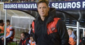 Otra vez un árbitro robó a Patronato. Esta vez en Paraná… «Fue un penal grosero, casi le arranca la mandíbula», manifestó Sava