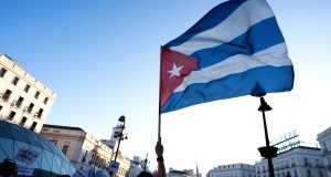 Ojalá le cambie un poco la vida al pueblo cubano. El gobierno anuncia la apertura del comercio mayorista y minorista a inversores extranjeros