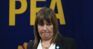 Una por una, las falsedades que usó Patricia Bullrich para montar su show antiterrorista